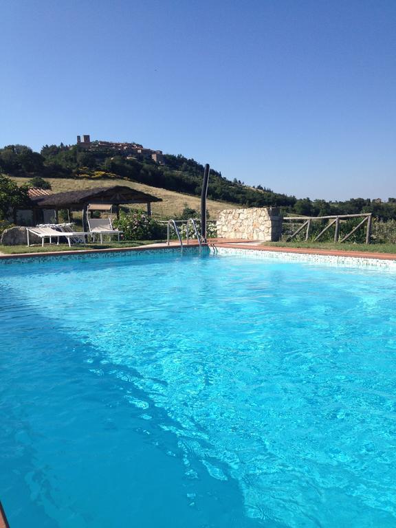 Montecastelli Pisano Agriturismo San Nicolo מראה חיצוני תמונה